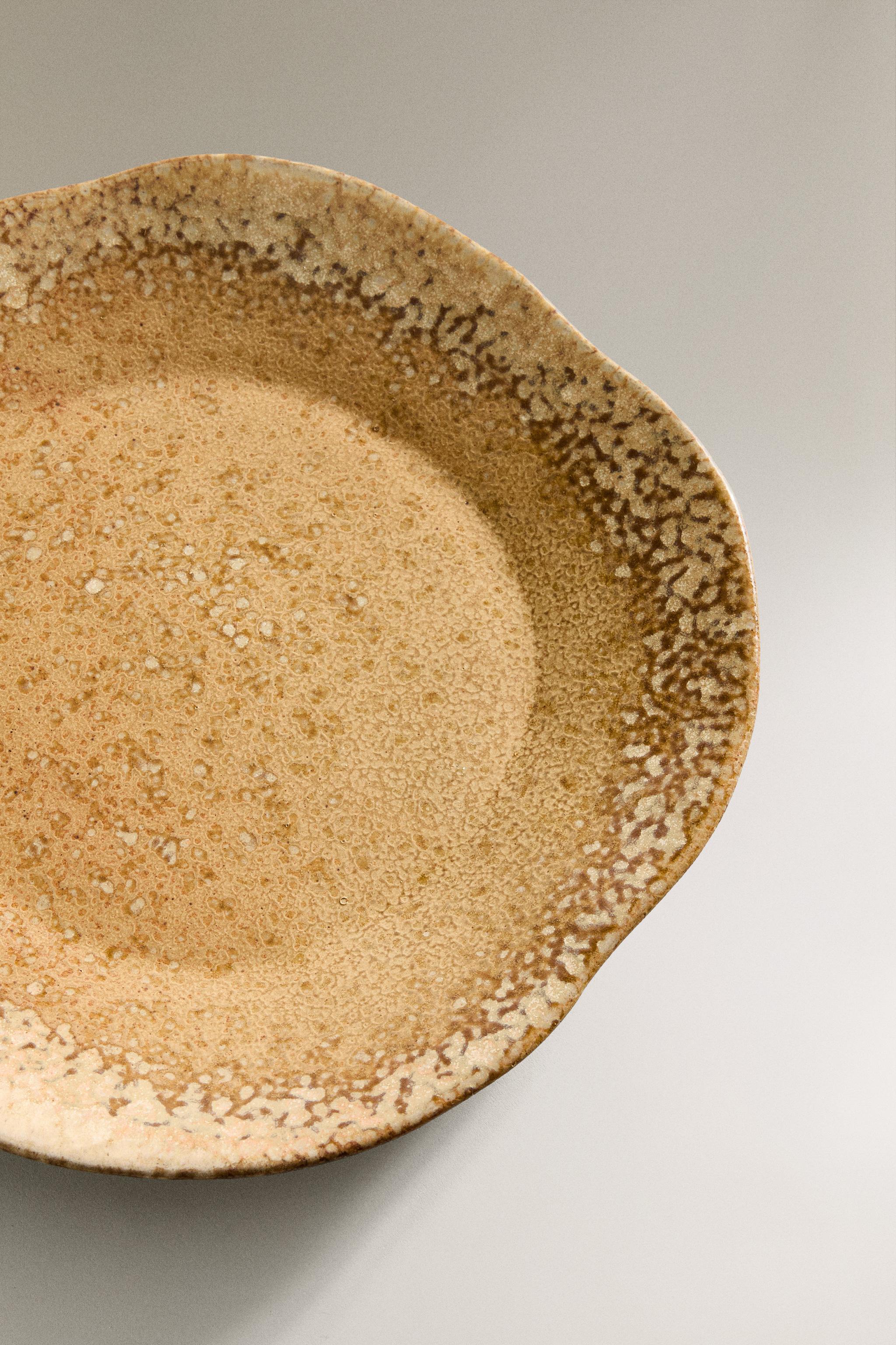 IRREGULAR CERAMIC TRAY